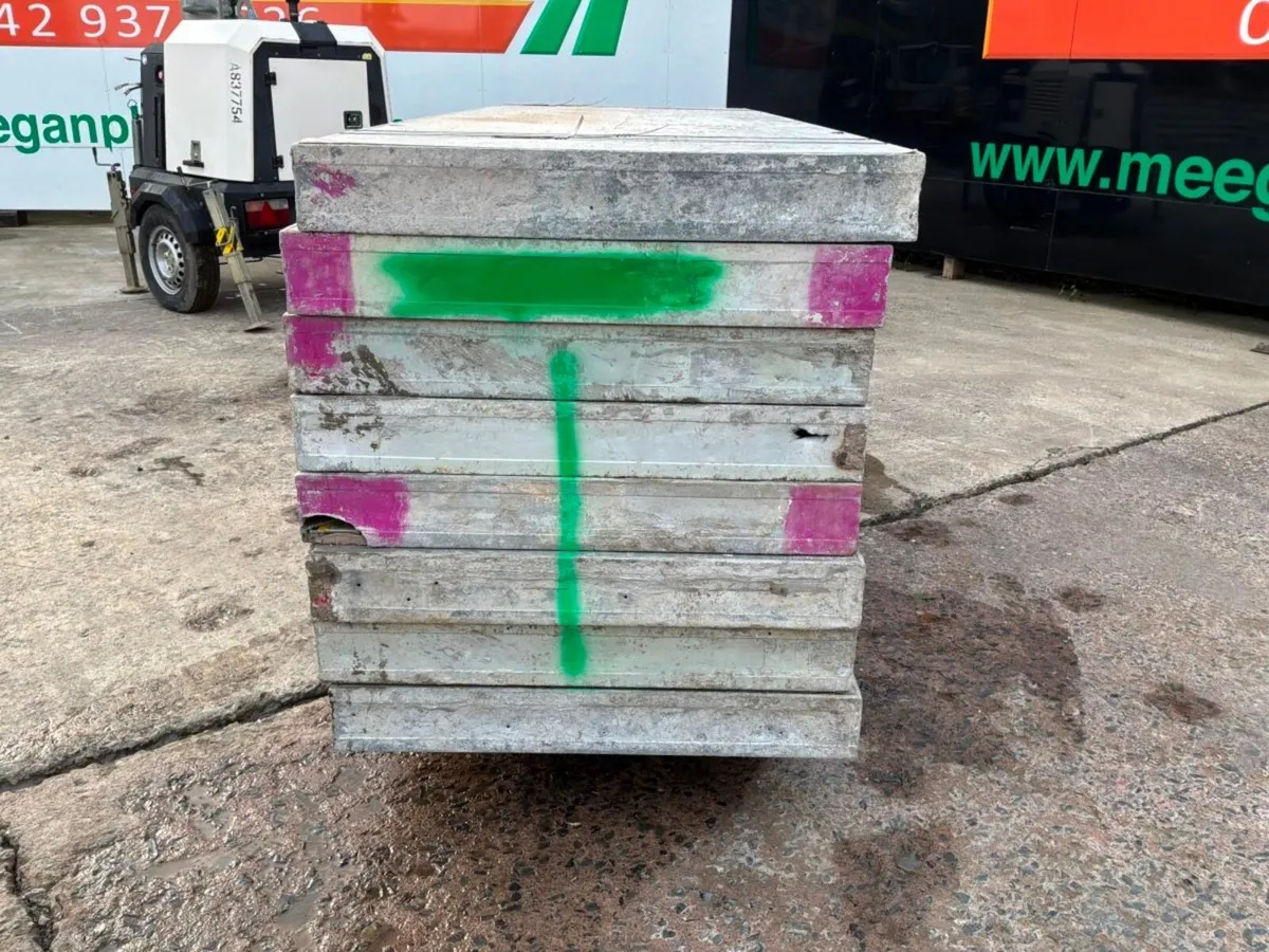 Doka pans. - Image 2