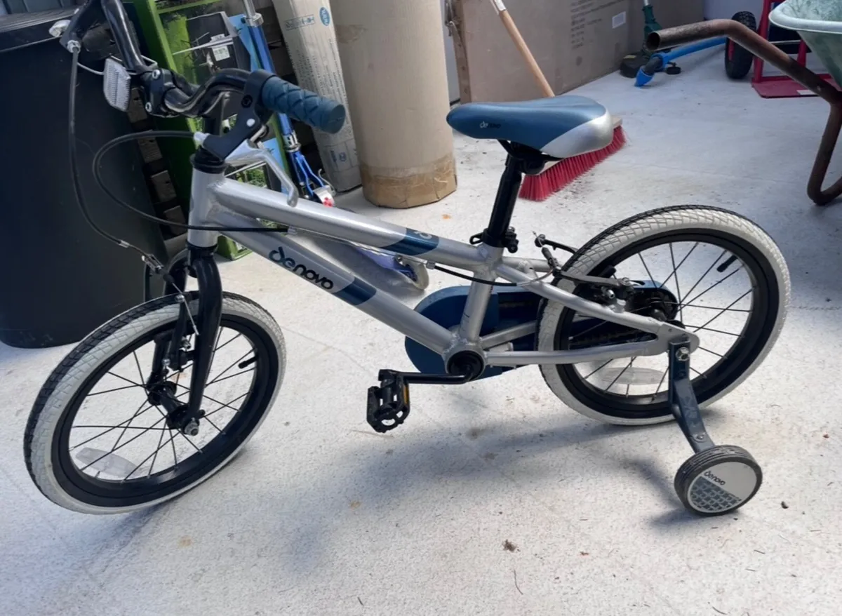 Child’s bike - Image 1
