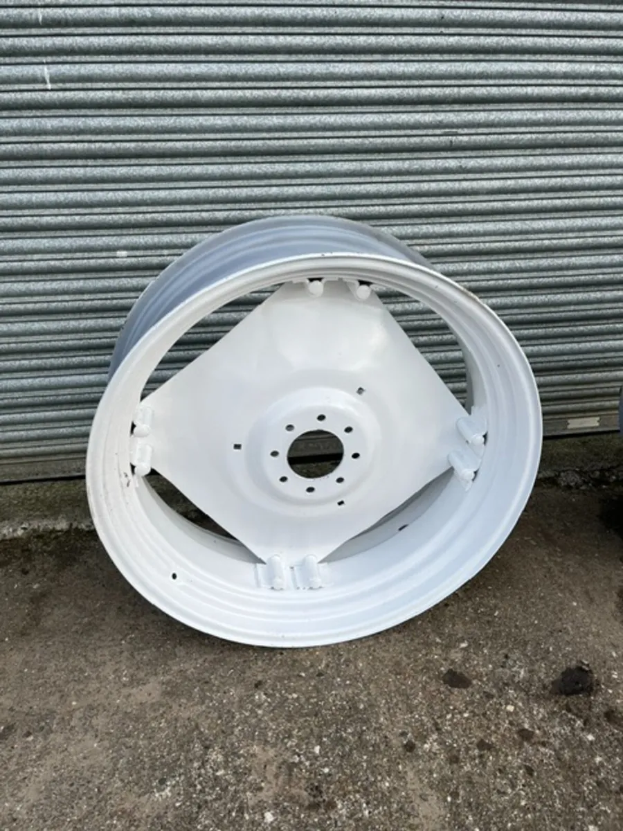 New Holland Wheels 16.9 x 38 - Image 4