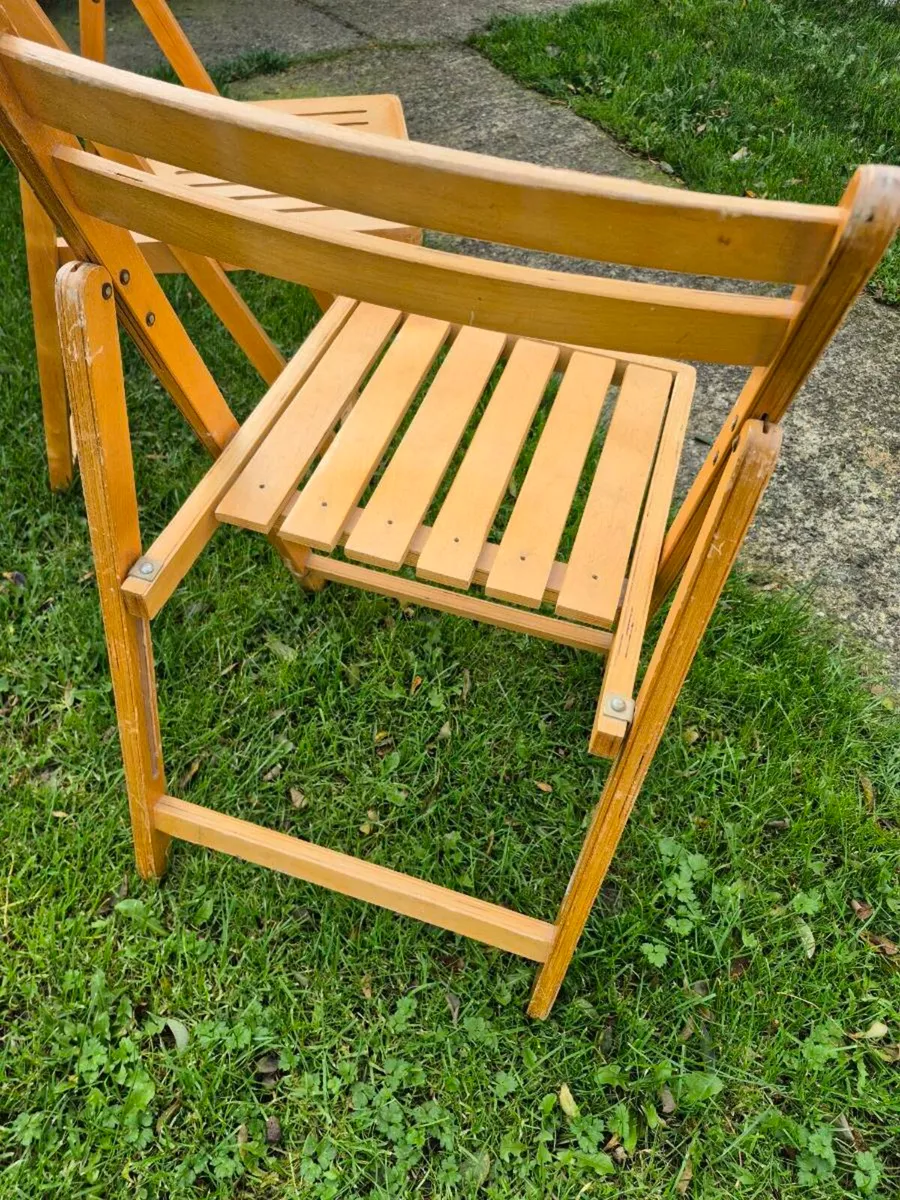 Folding Vintage chairs - Image 2