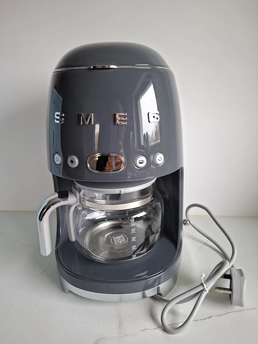 Smeg coffee machine - Image 1