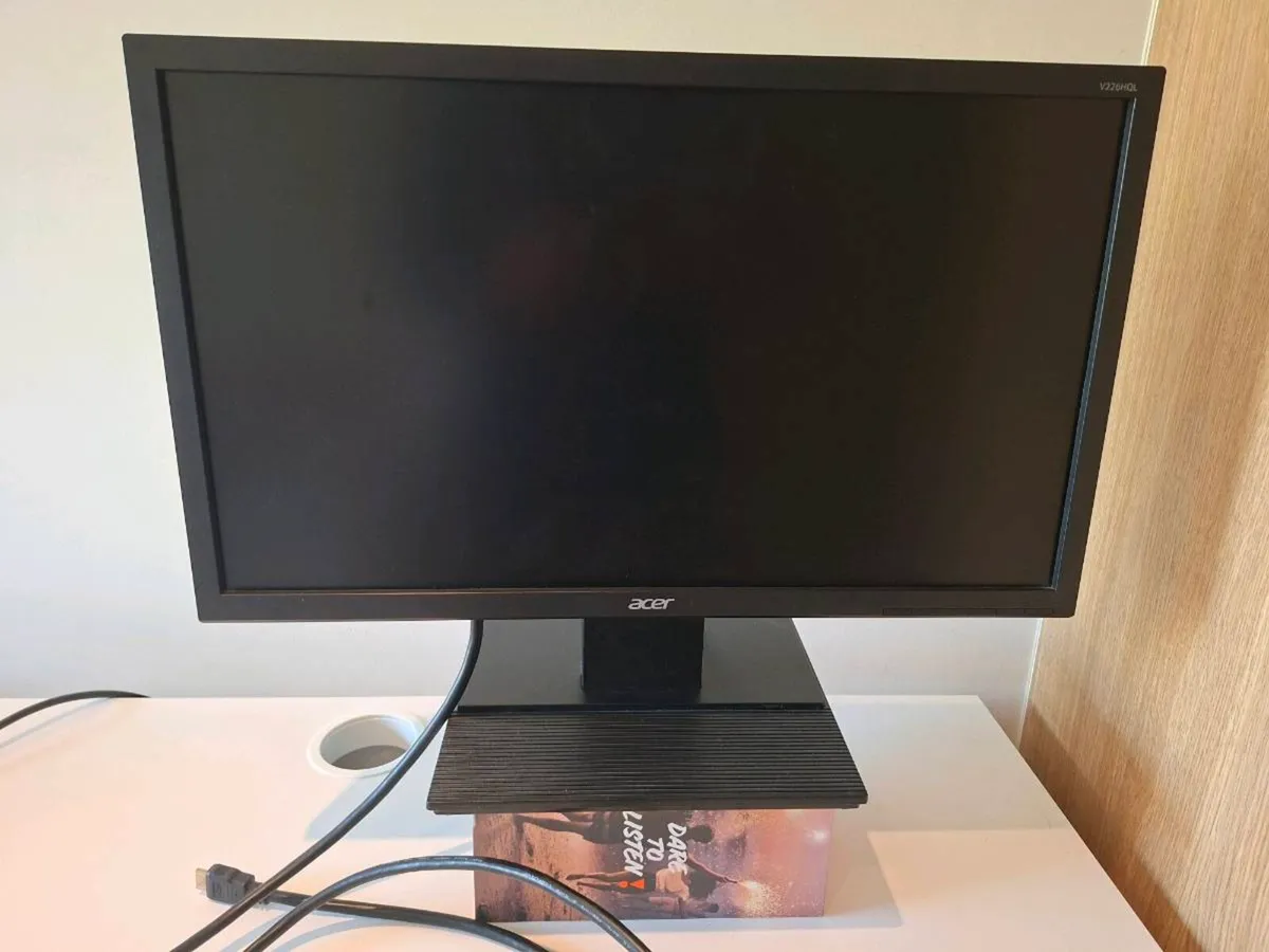 Monitor - Image 1