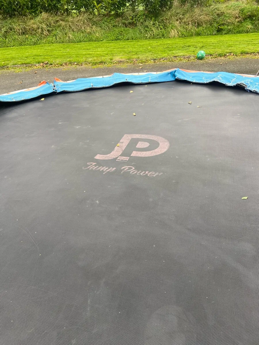 Trampoline - Image 2