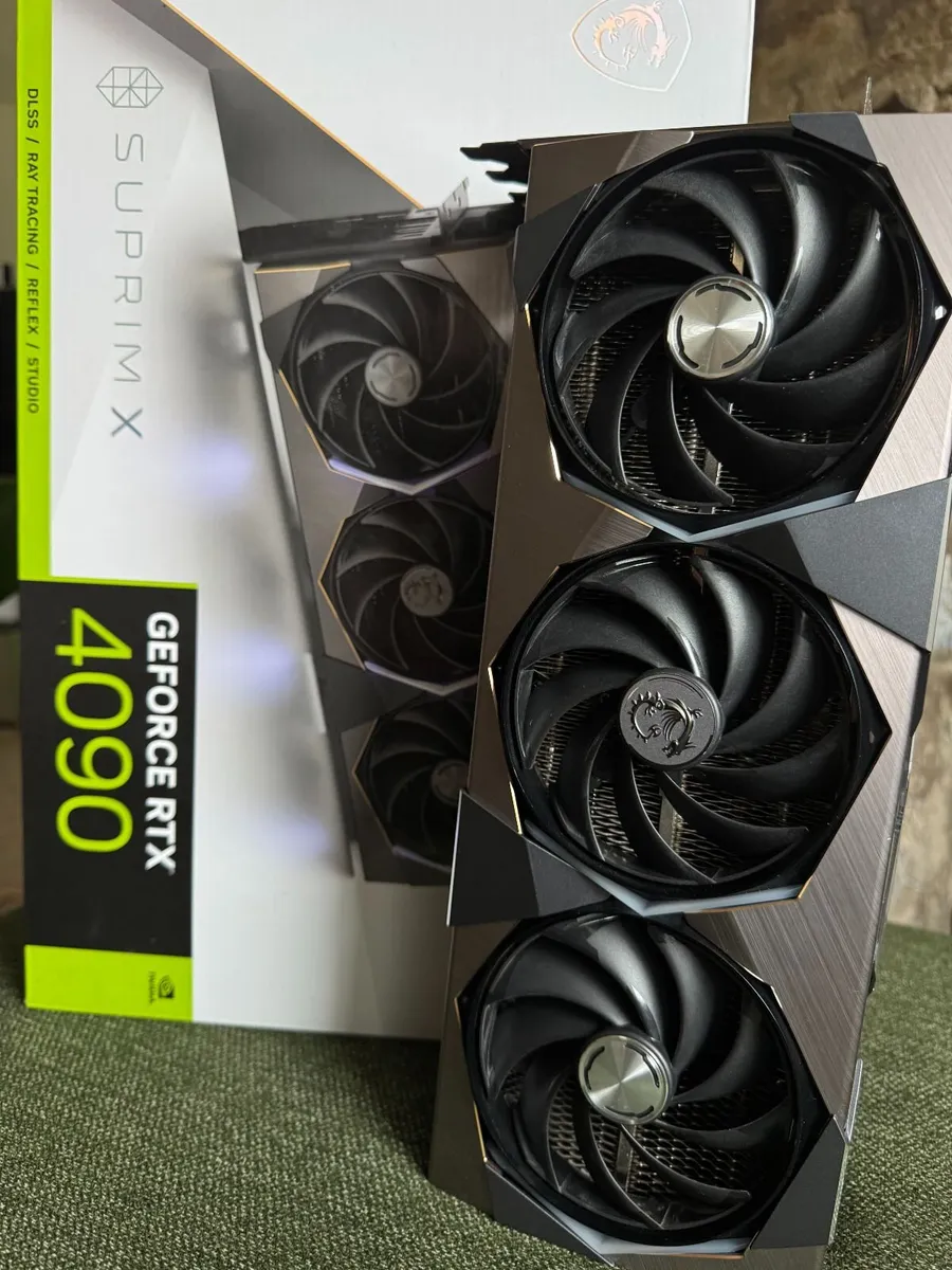 MSI GeForce RTX 4090 SUPRIM X 24G - USED WITH BOX - Image 4