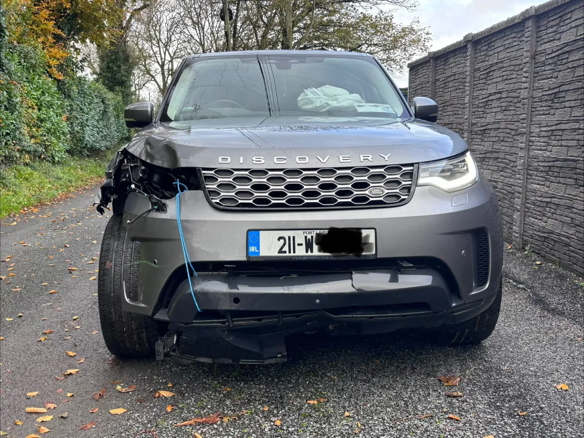 Landrover Discovery HSE Commercial - Image 2