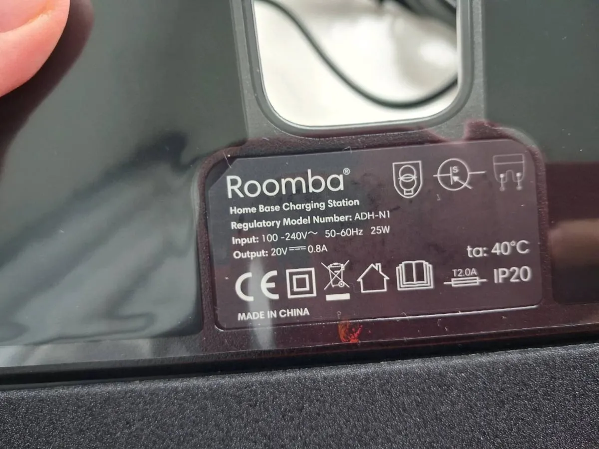 NEW iRobot charger station - Image 4