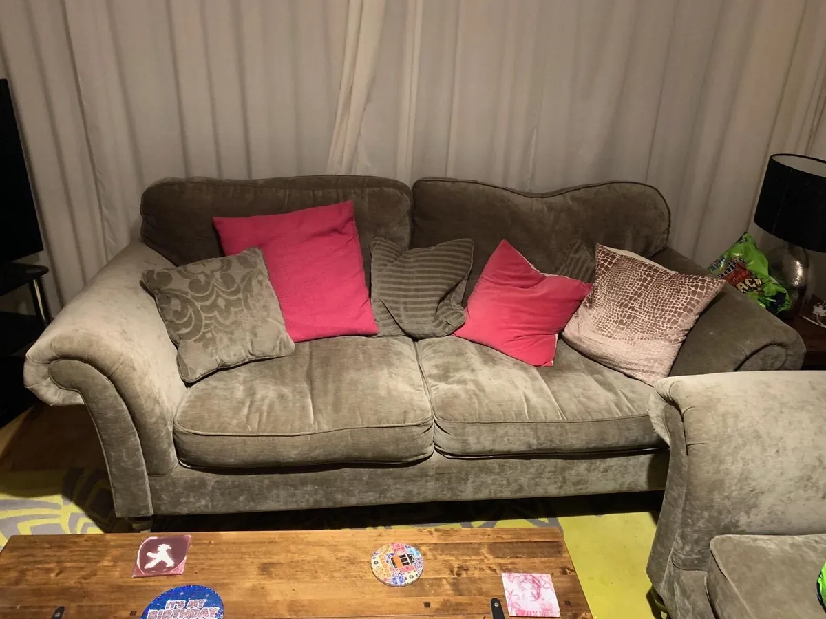 Sofa - Image 2