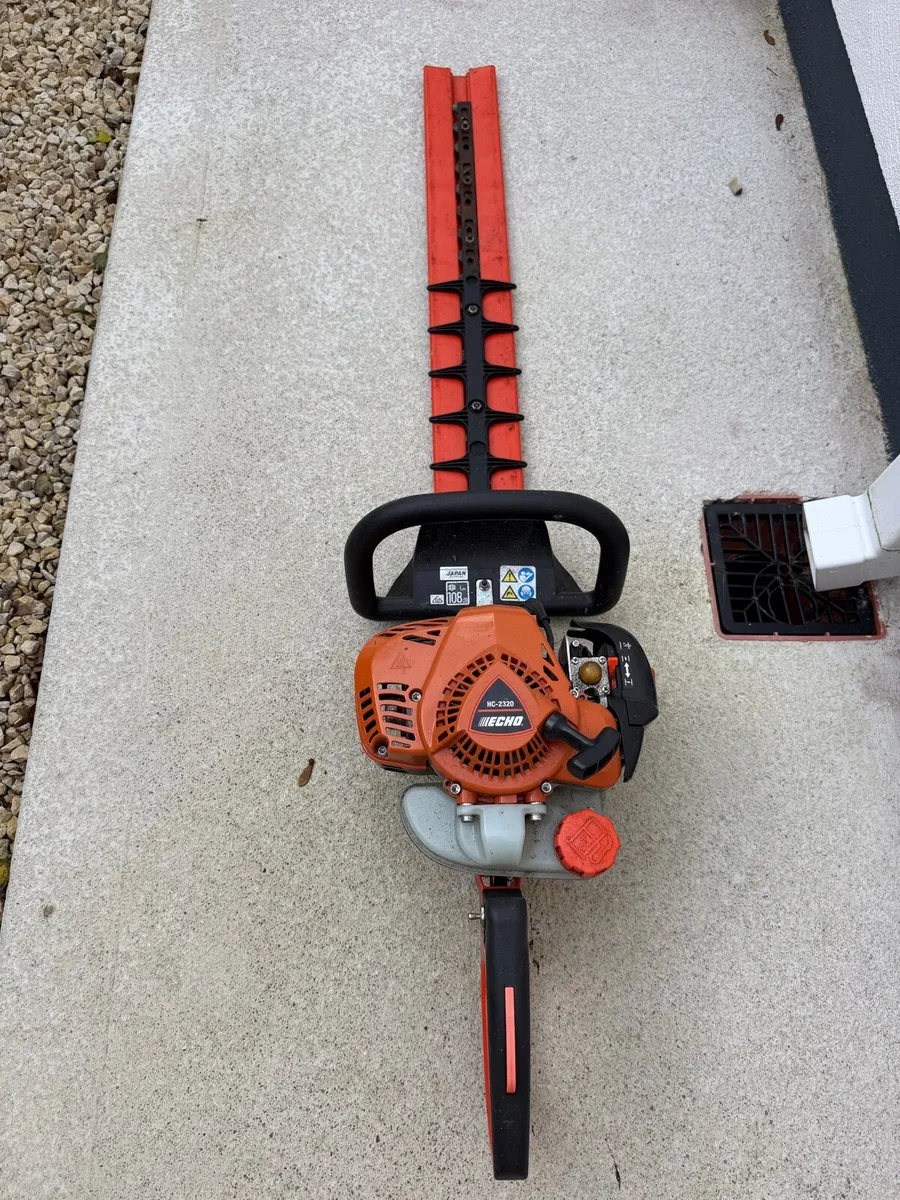 Echo HC 2320 Hedge Trimmer - Image 1
