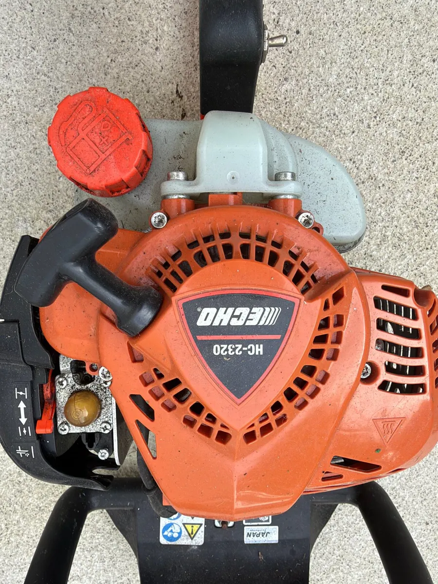 Echo HC 2320 Hedge Trimmer - Image 2