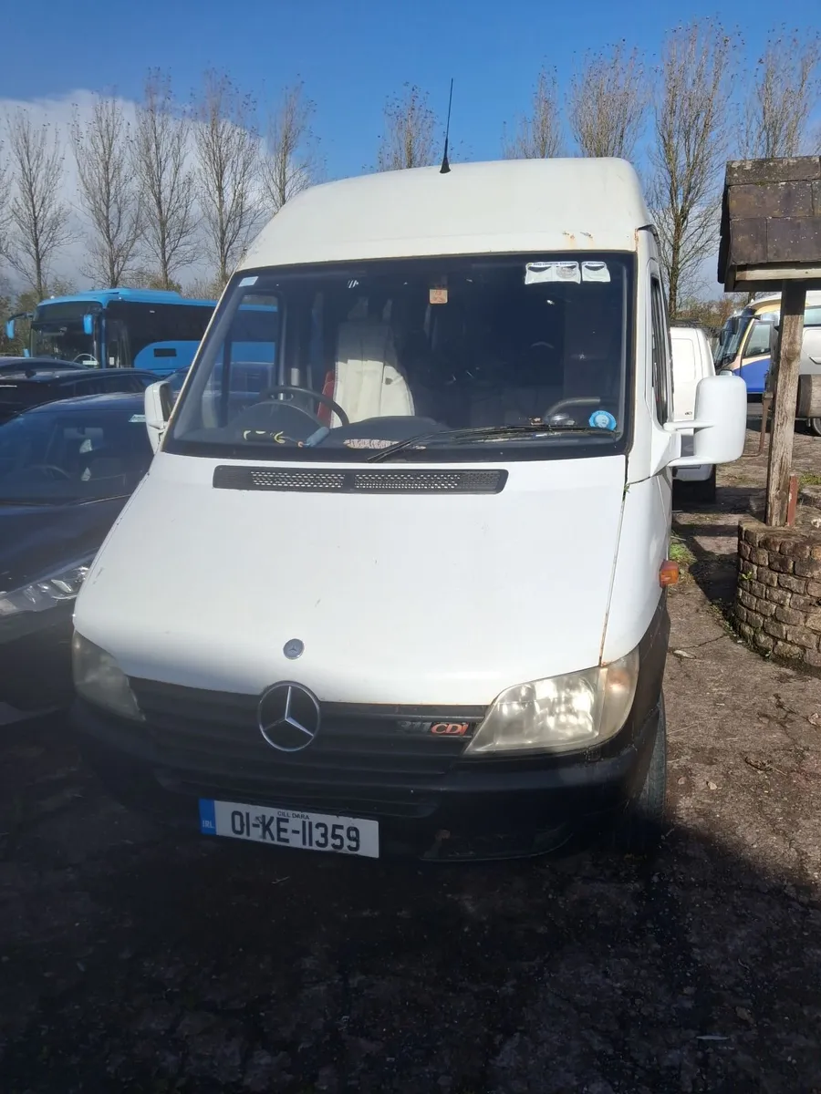 Mercedes sprinter camper van - Image 1