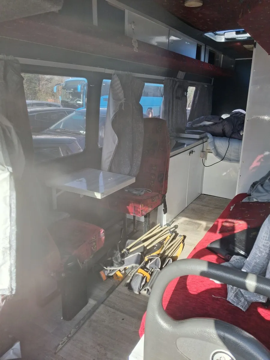 Mercedes sprinter camper van - Image 3