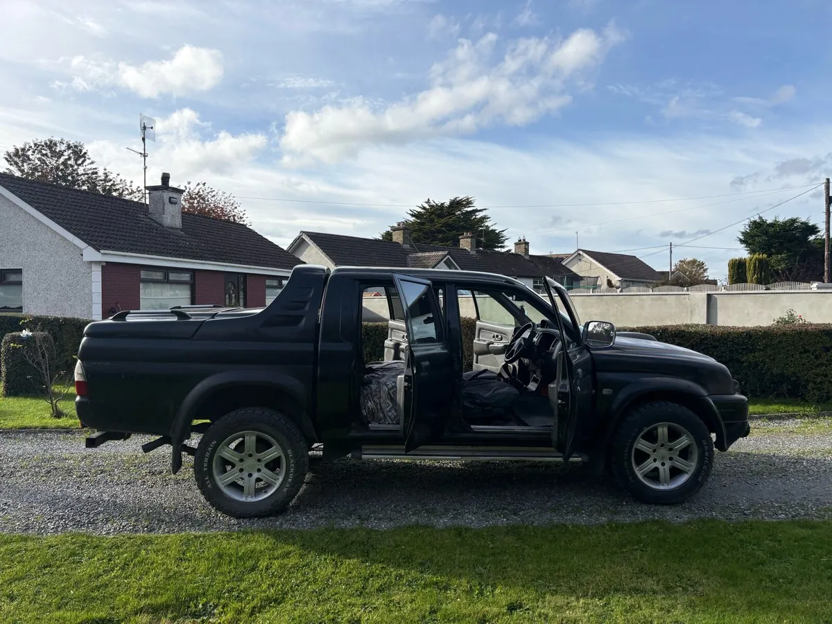 mitsubishi l200 - Image 2