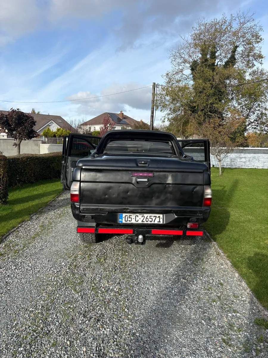 mitsubishi l200 - Image 4