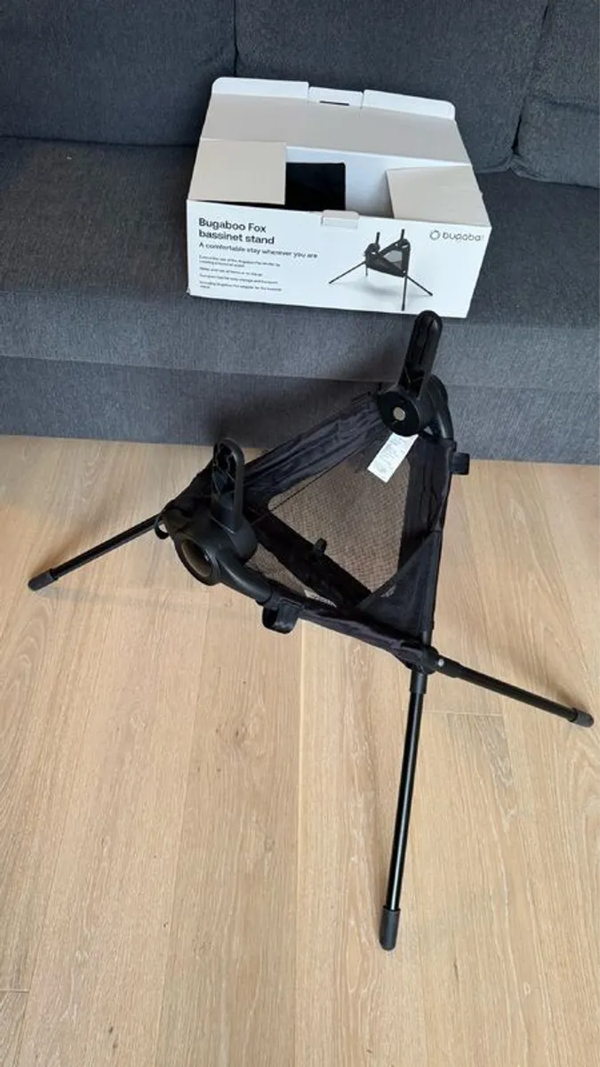Bugaboo Fox Bassinet Stand with adapters and travel bag - Image 1