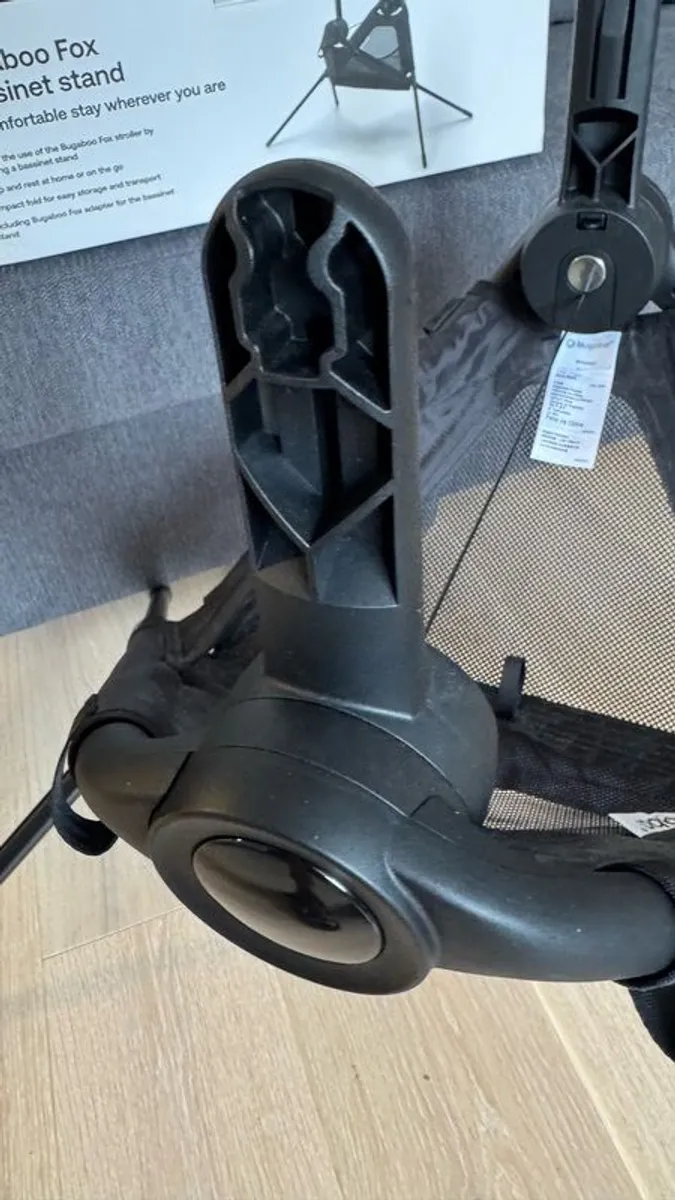 Bugaboo Fox Bassinet Stand with adapters and travel bag - Image 3