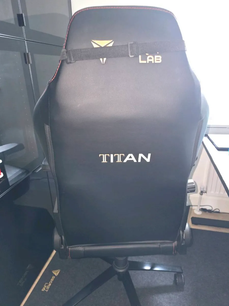 SecretLab Office Gamer Chair - Image 3
