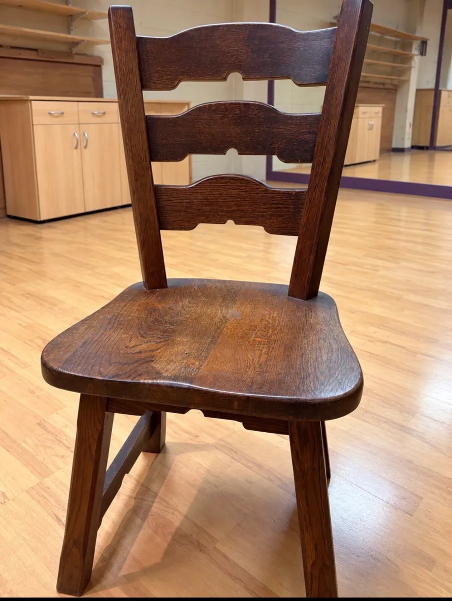Dining table and chairs - Image 3