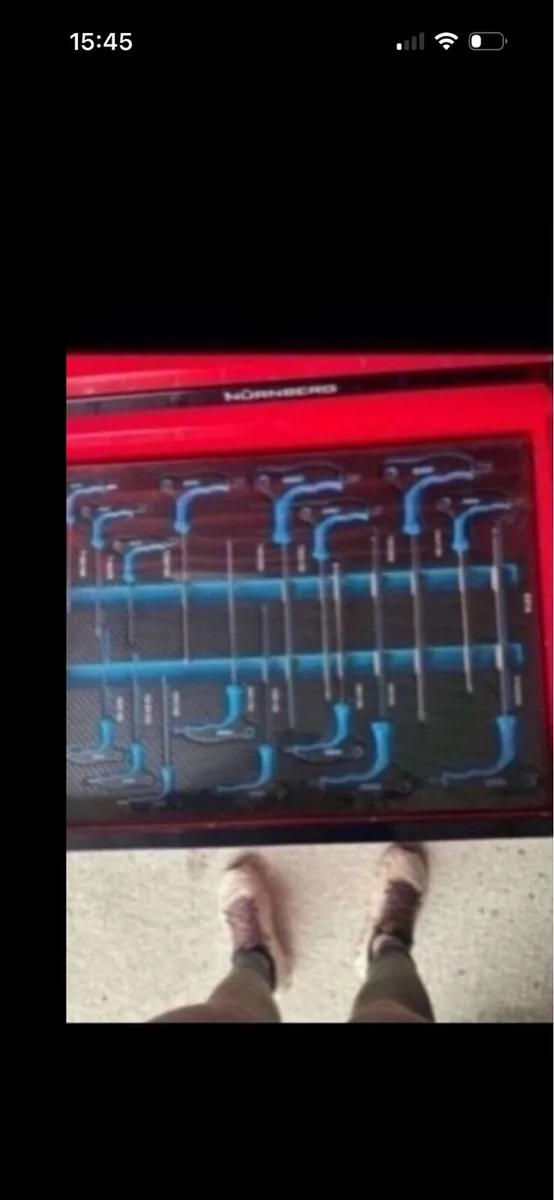 New Nuremberg tool chest with tools included - Image 3