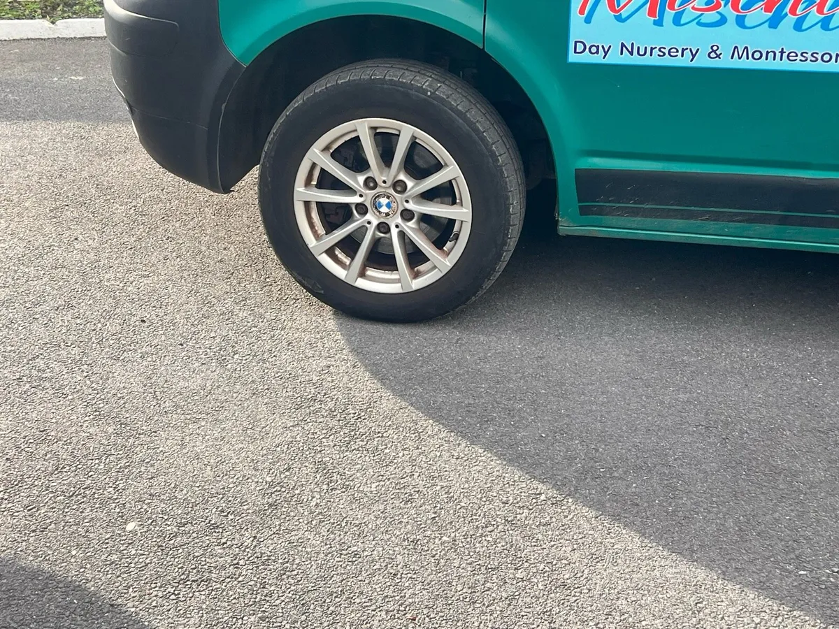 16” BMW allots and tyres - Image 2