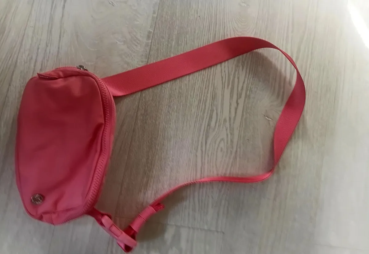 Lululemon Belt Bag - Image 3