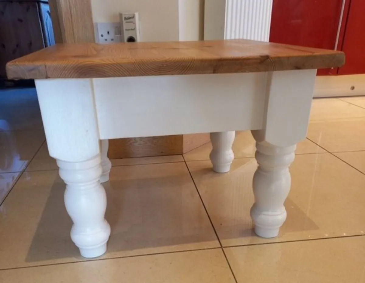 Coffee table - Image 1