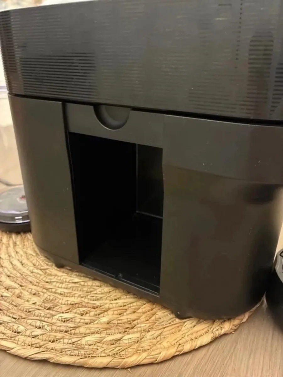 Nepresso Coffee Machine - Image 3
