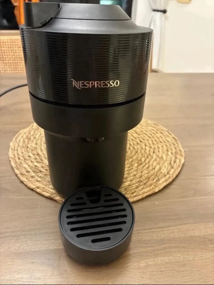 Nepresso Coffee Machine - Image 1