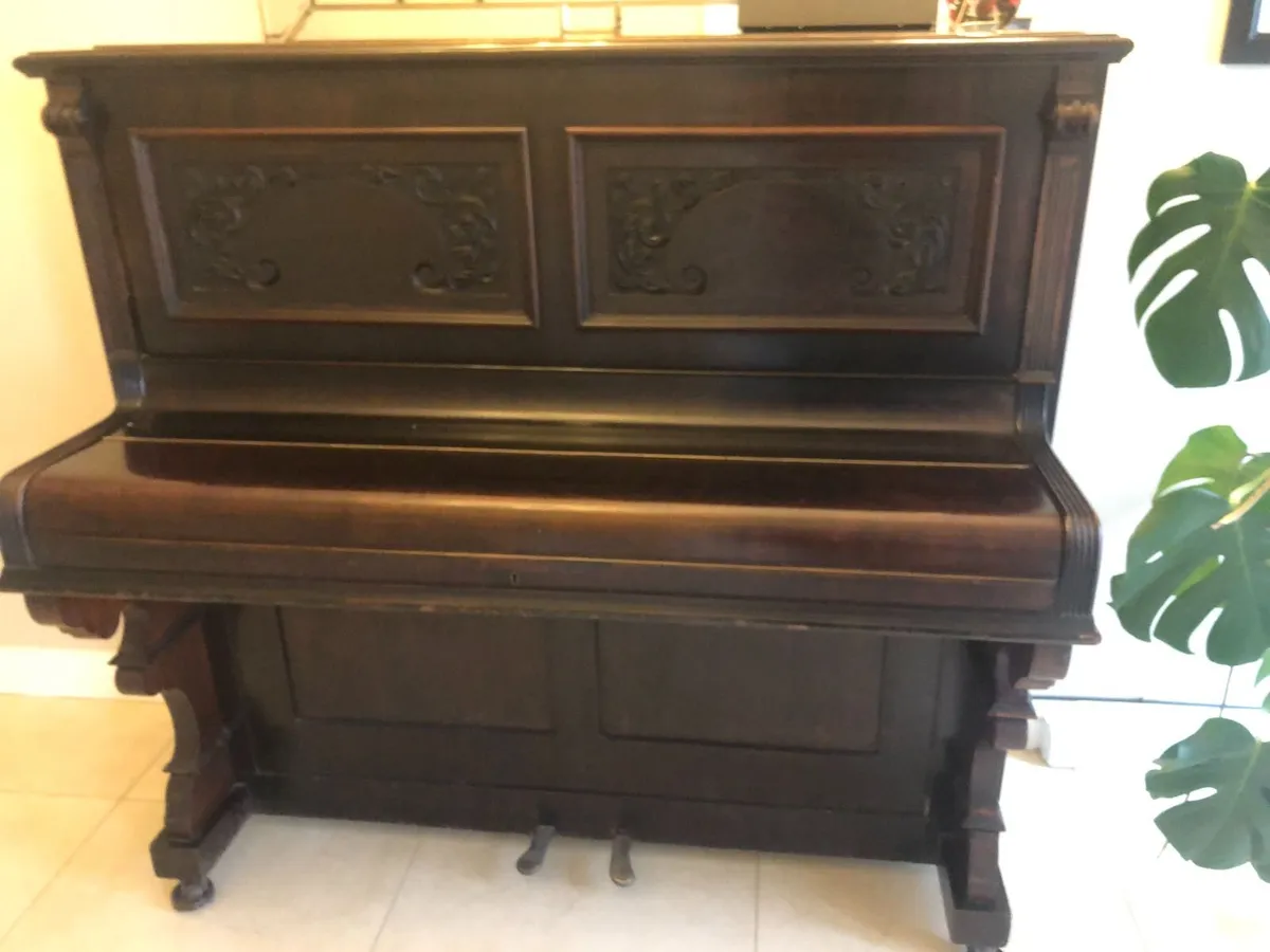 Upright Piano - Image 2