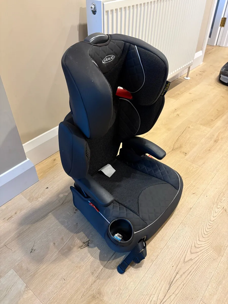 Car Seats - Greco - Image 1