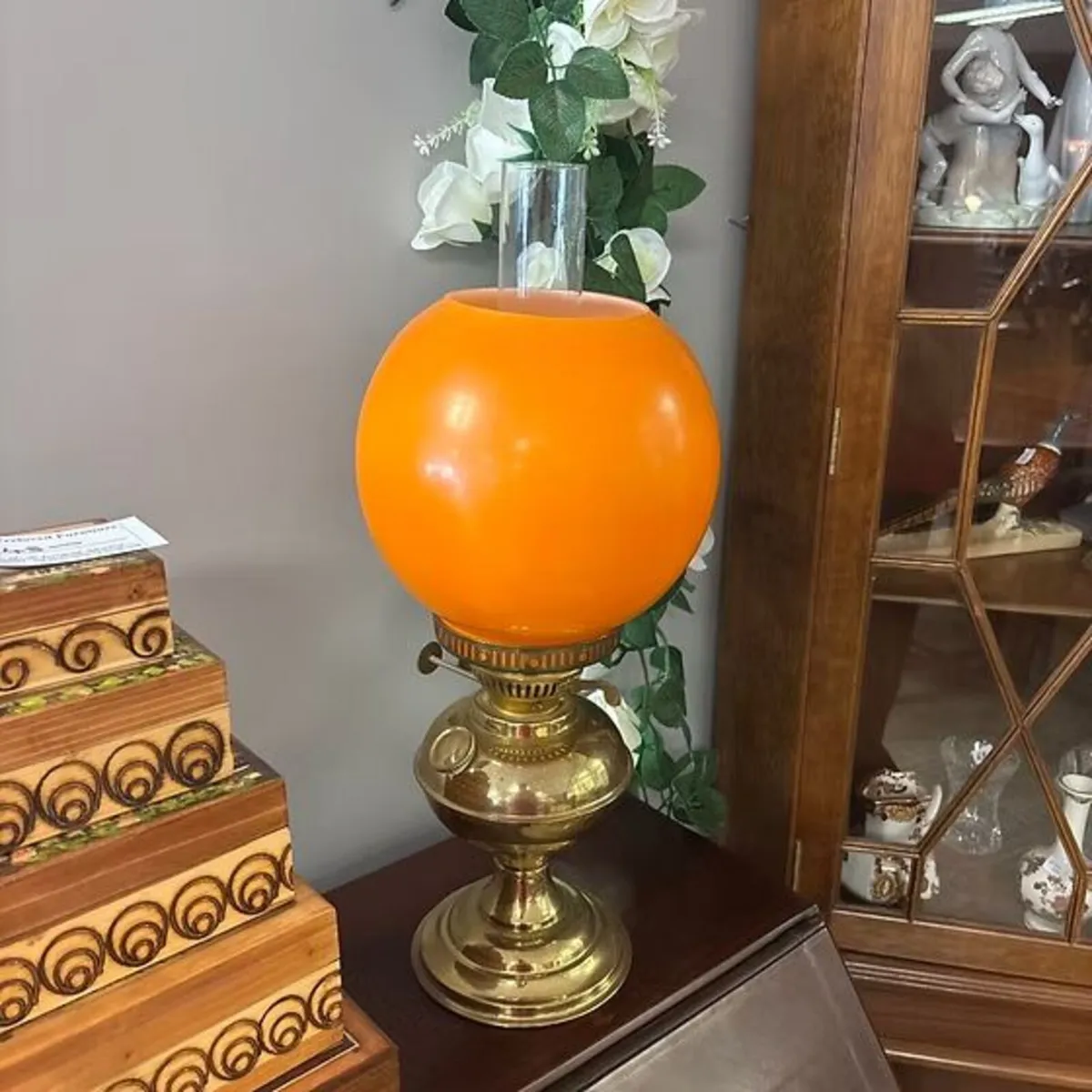 Fabulous brass Victorian oil table lamp with orang