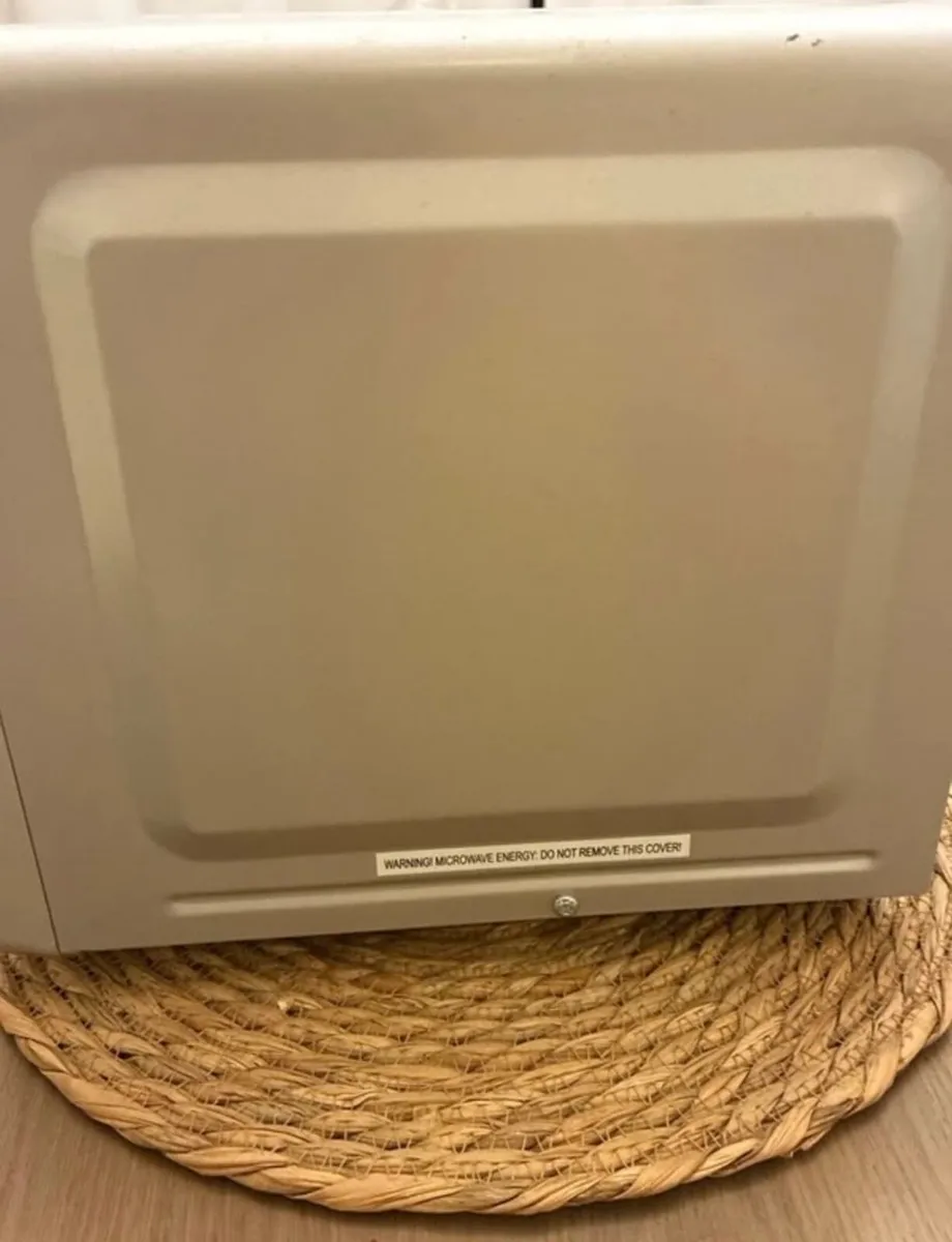 Russell Hobbs Microwave - Image 3