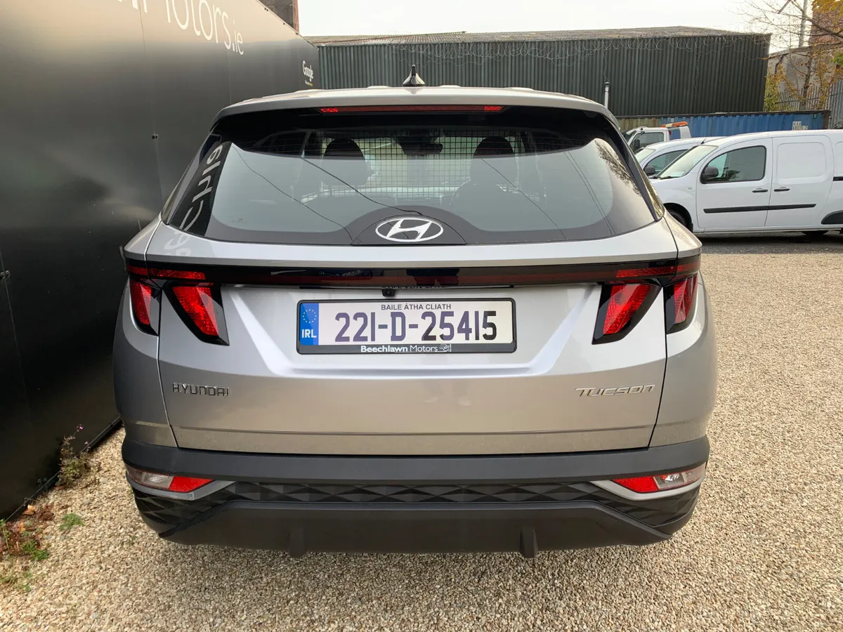 HYUNDAI TUCSON 1.6 CRDI COMFORT PLUS COMMERCIAL - Image 4