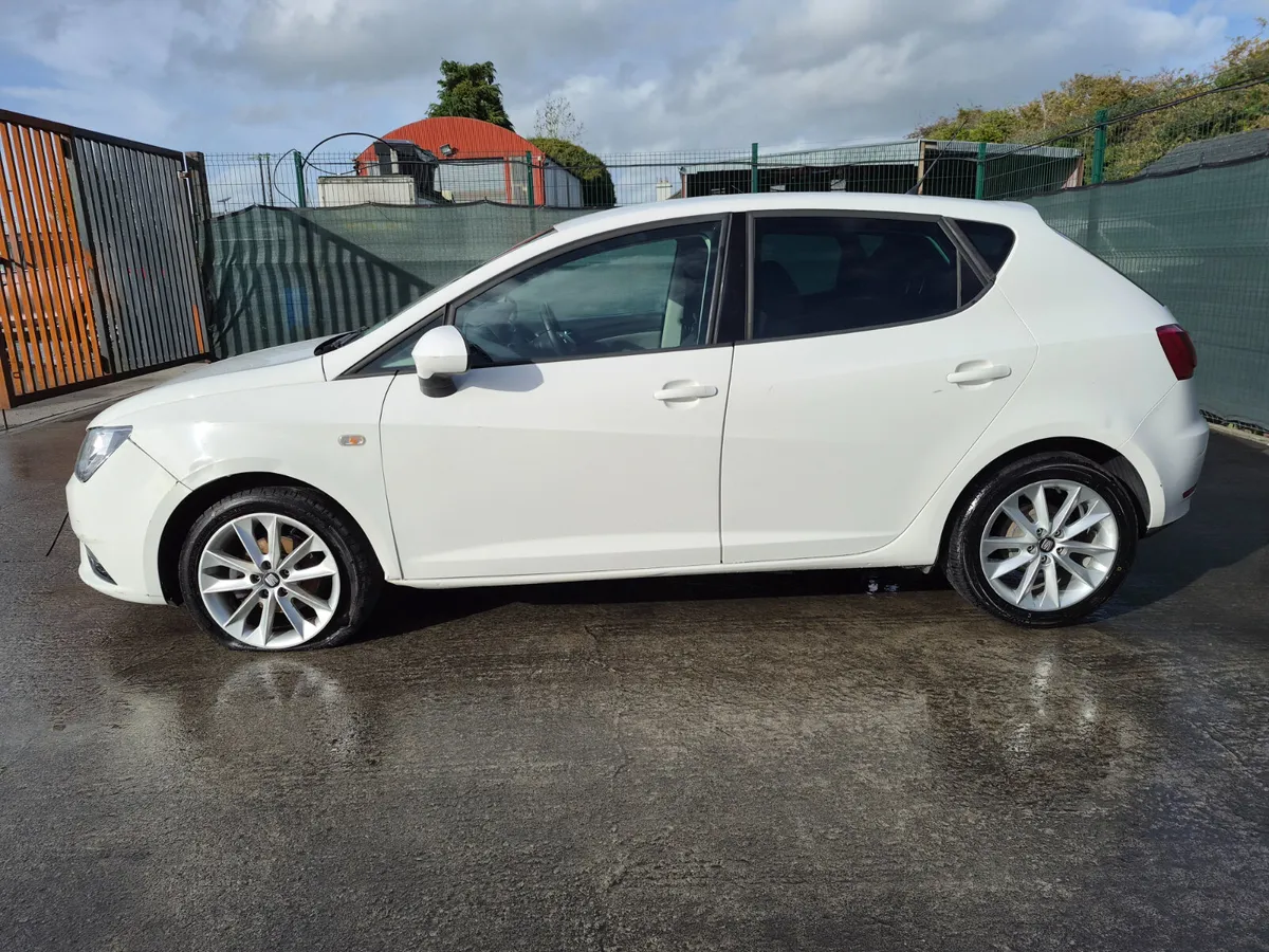 162 Seat Ibiza  1.0 Petrol Light Damage - Image 3