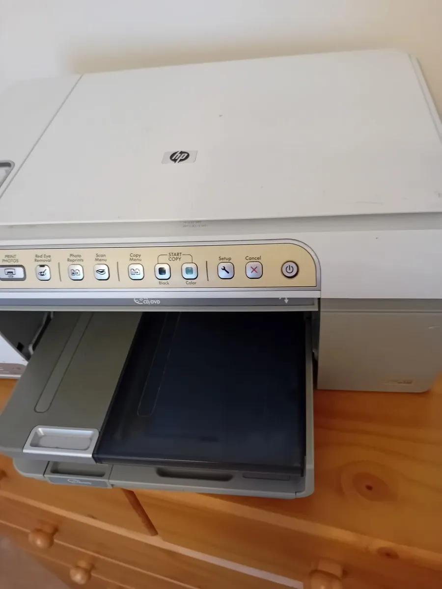 HP printer. - Image 1