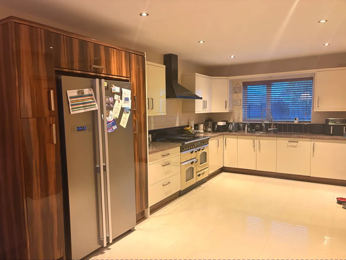 Cream Kitchen - Ratoath - Image 1