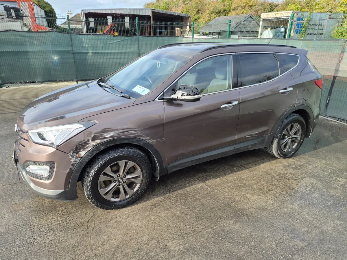 2015 Hyundai Santa Fe  7 seater  2.2 Diesel - Image 2