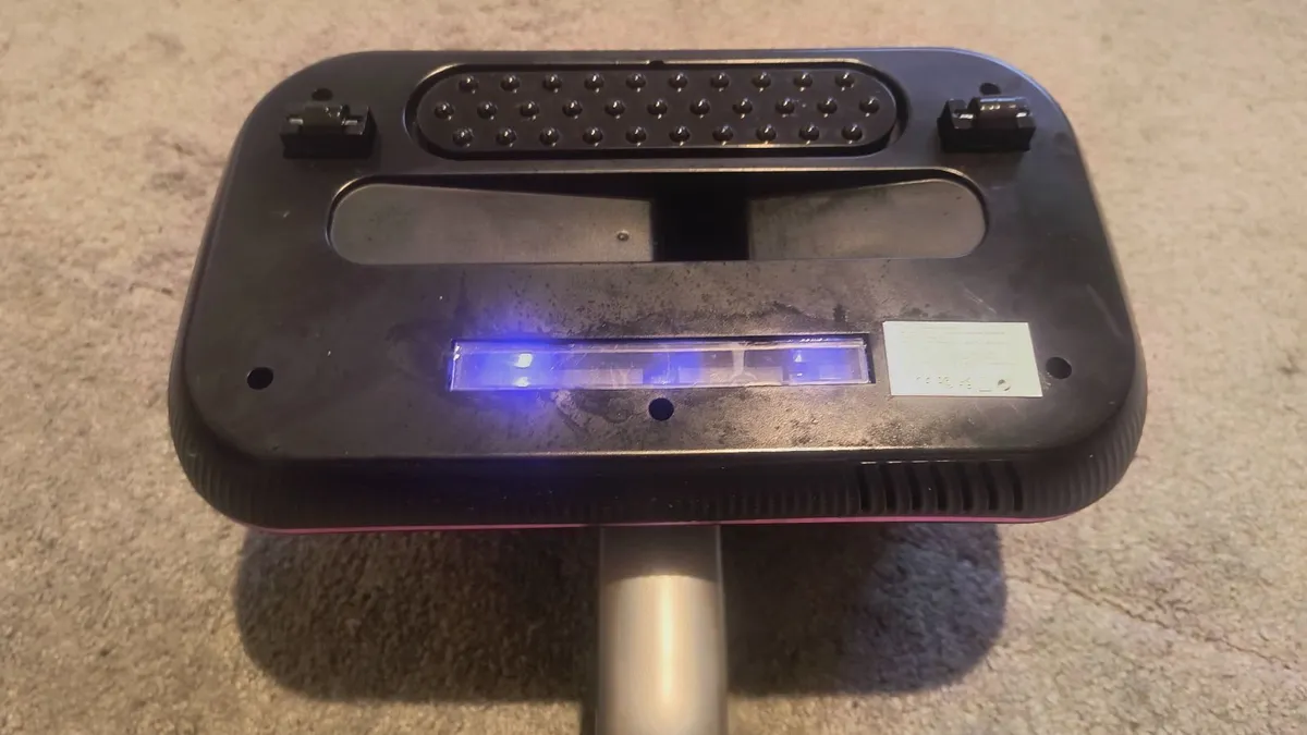 Cordless hand-held vacuum cleaner usb - Image 3