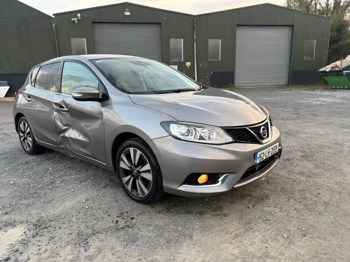 2015 Nissan pulstar 1.2 Pedro Automatic - Image 3