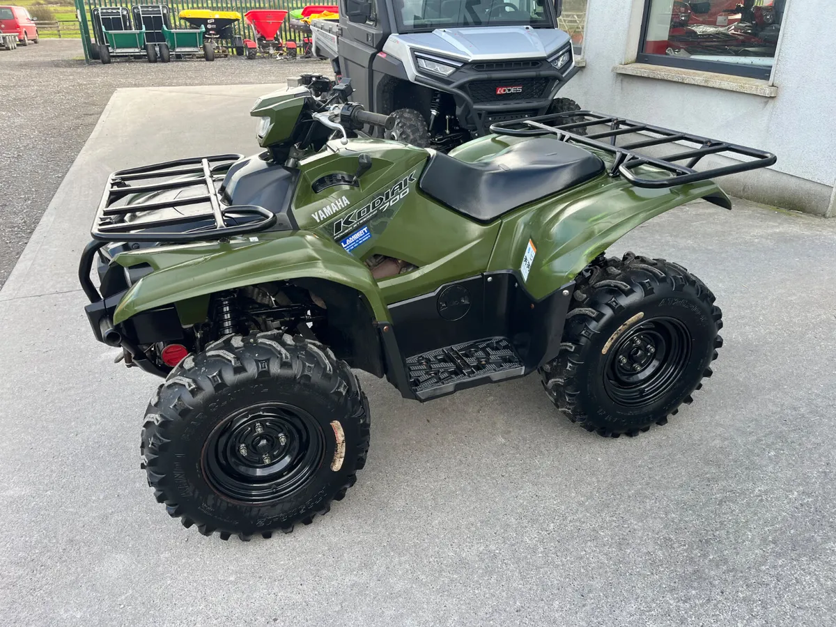 2023 Yamaha Kodiak 700 EPS (Only 444 hours) - Image 2