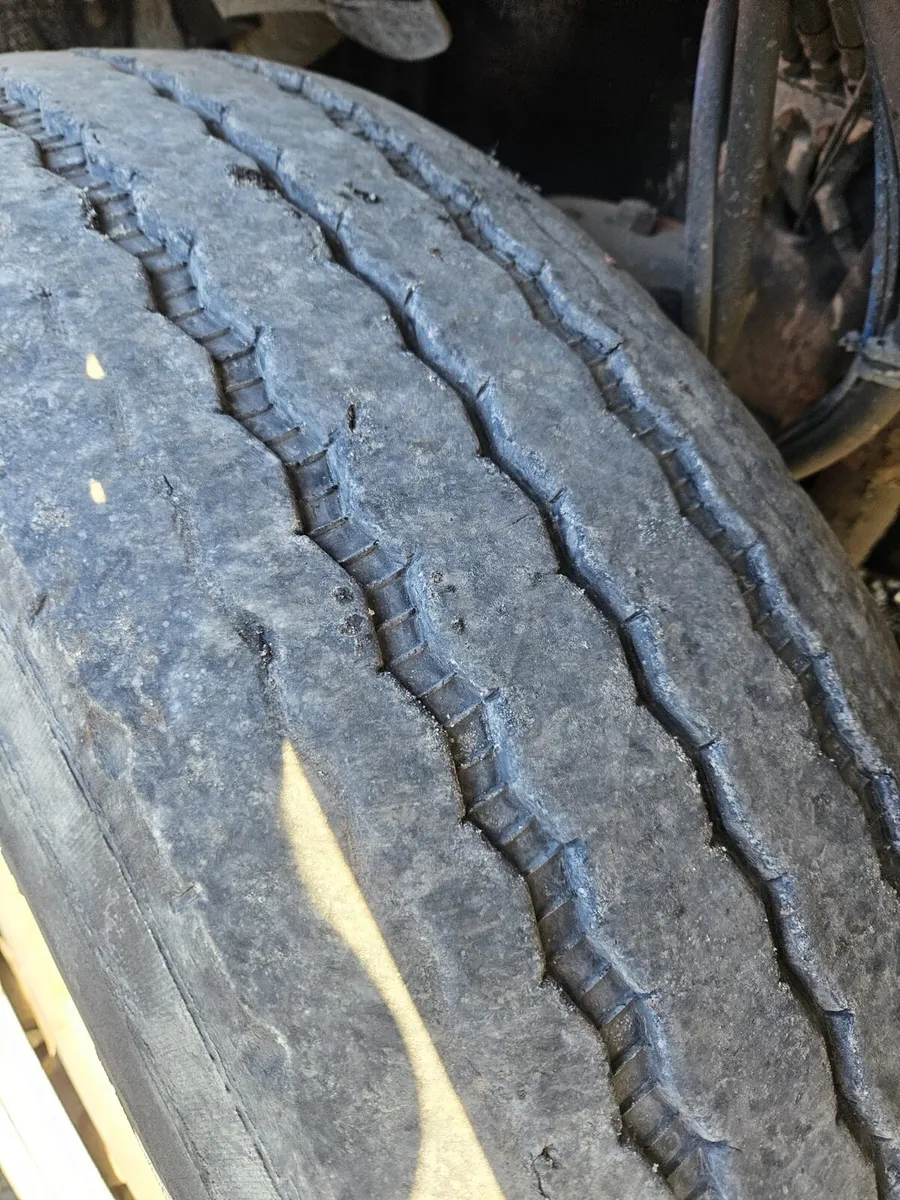 Truck - Image 3