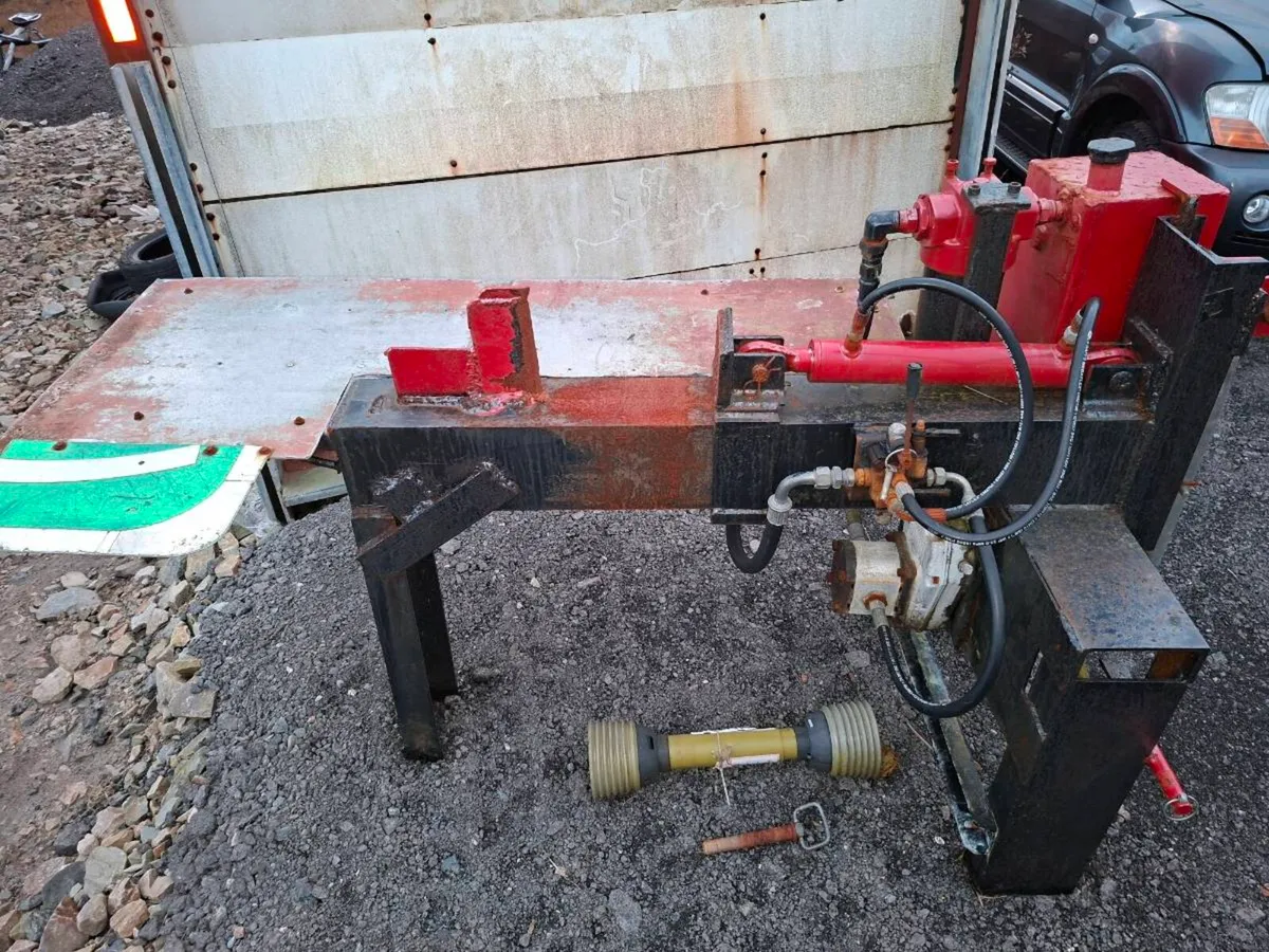 Log splitter. Pto driven - Image 1