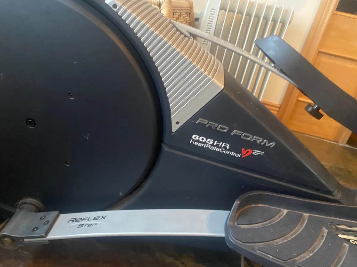 Elliptical cross-trainer - Image 2