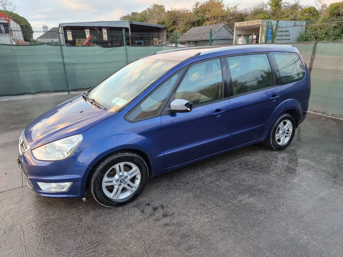 142 Ford Galaxy  7 seater  2.0 Diesel  Zetec - Image 2
