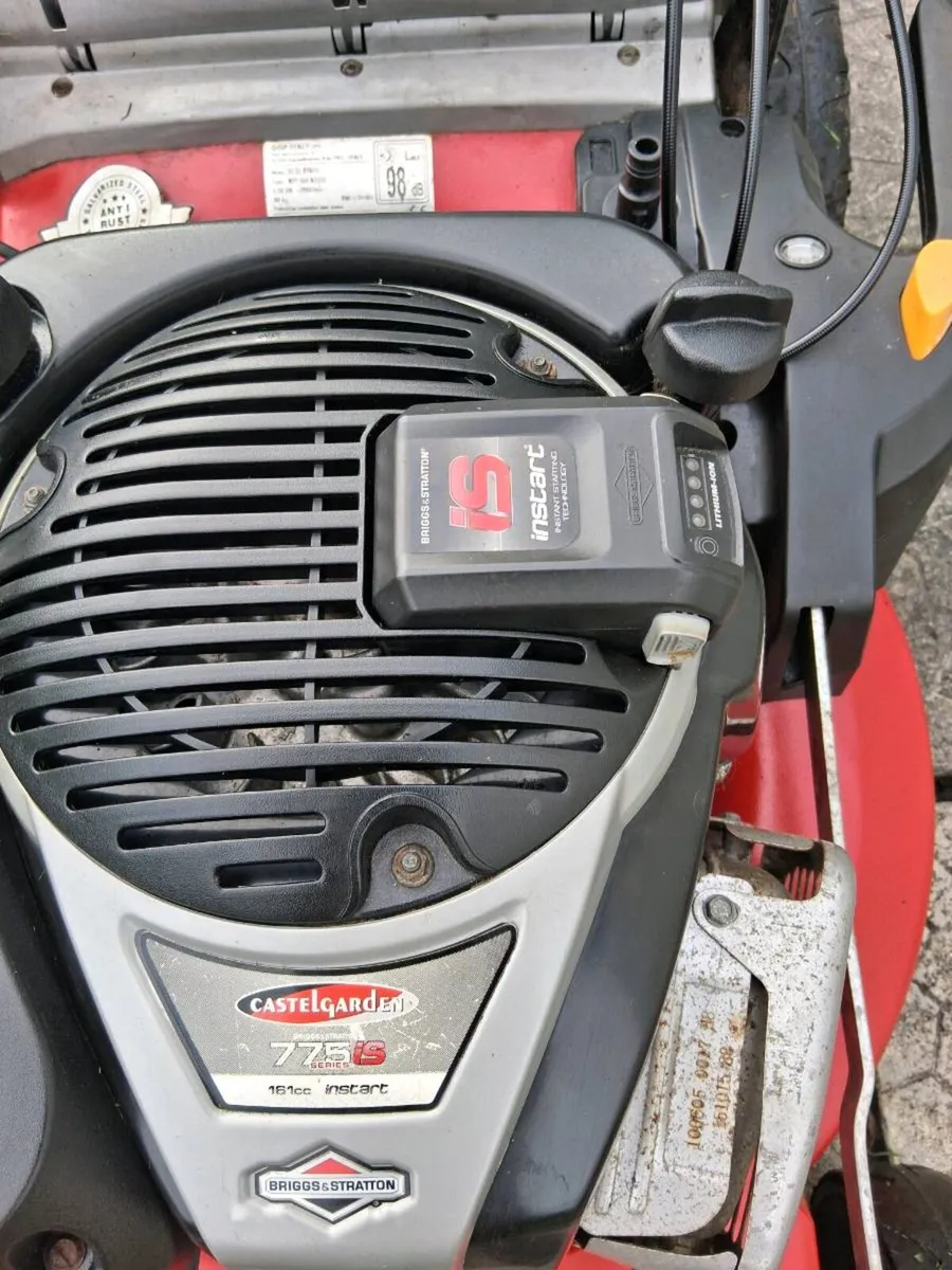 Castlegarden  775is  push button start - Image 3