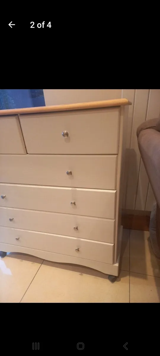 Chest of drawers - Image 2