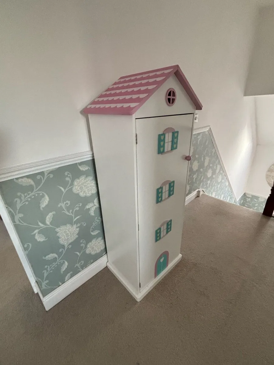 Children’s wardrobe - Image 2