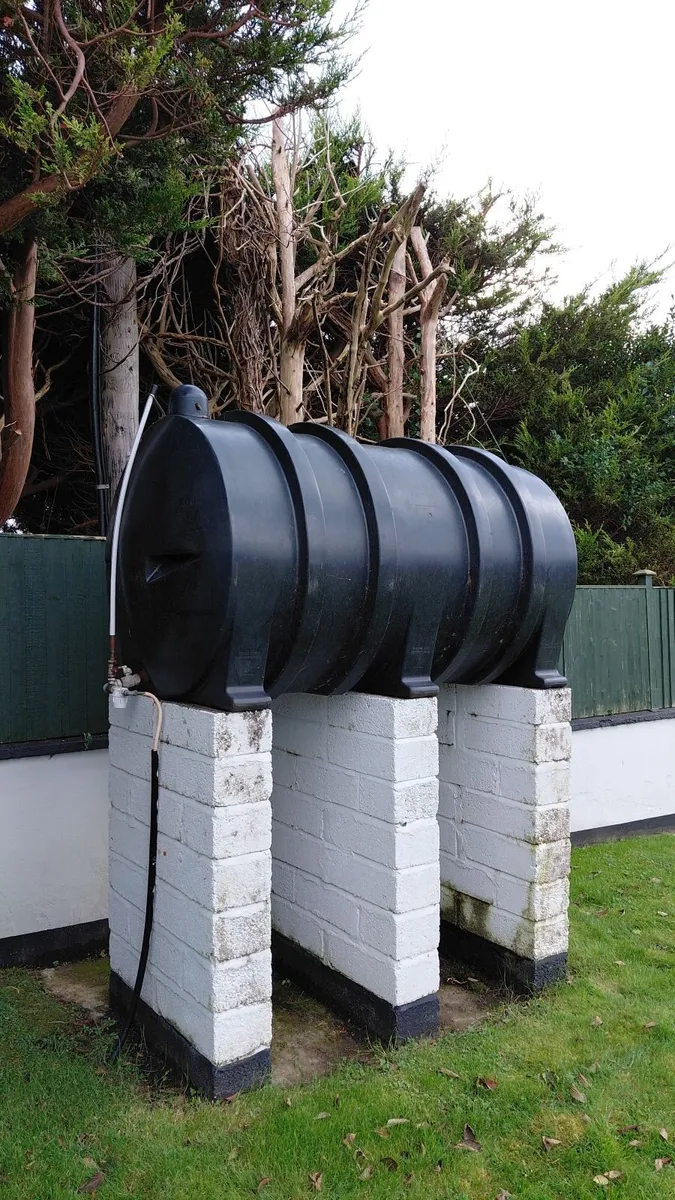 Oil tank - Image 2