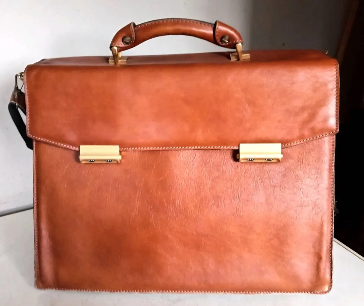 Stratic Vintage Expandable Leather Briefcase - Image 3