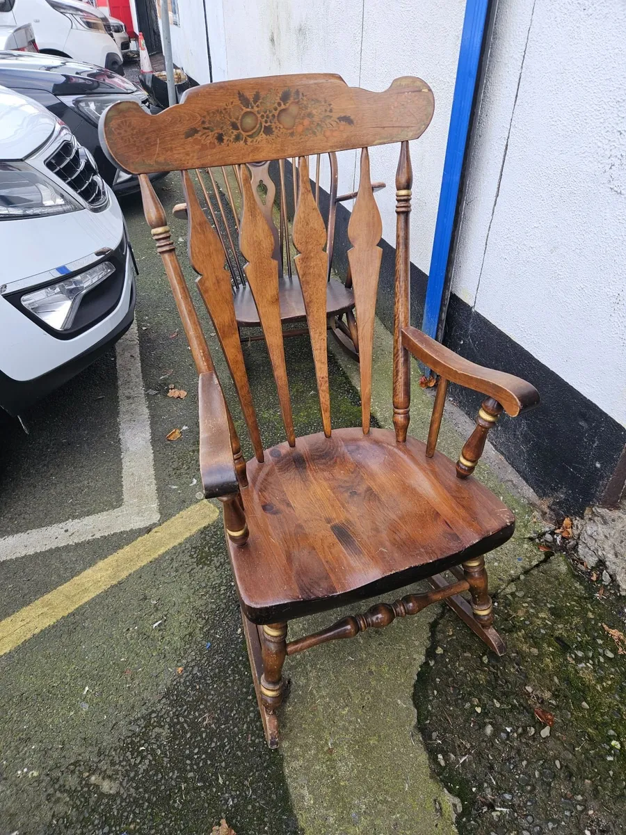 Rocking Chair - Image 4