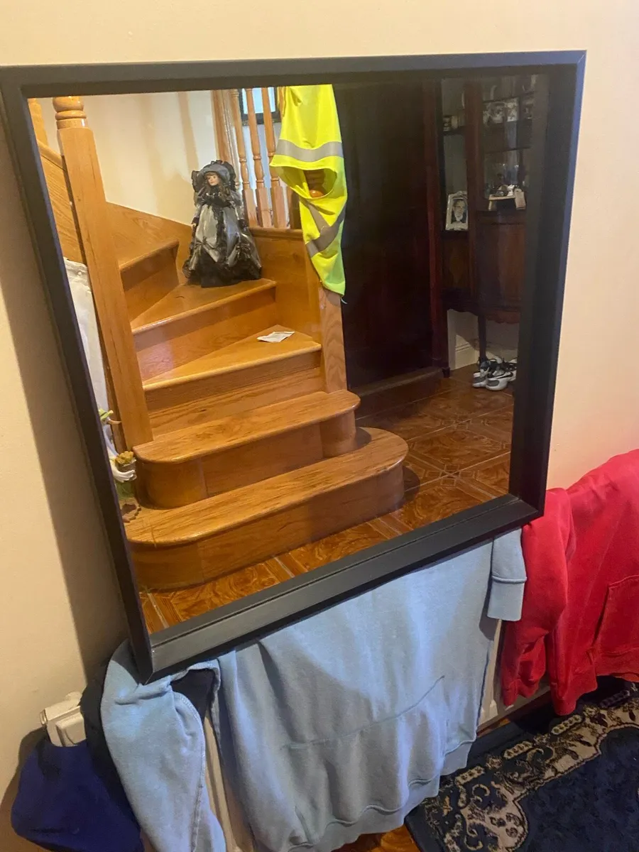 Mirror - Image 2